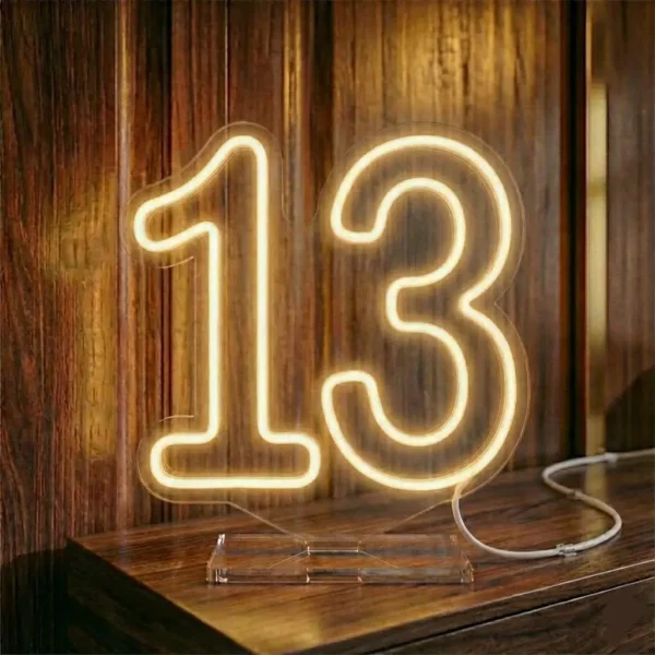 Sayı 13 Led Neon Tabela – Dekoratif Rakam Serisi